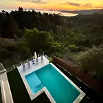 Faros Da Ria Apartamentos, By Garcies Riobo Cangas do Morrazo