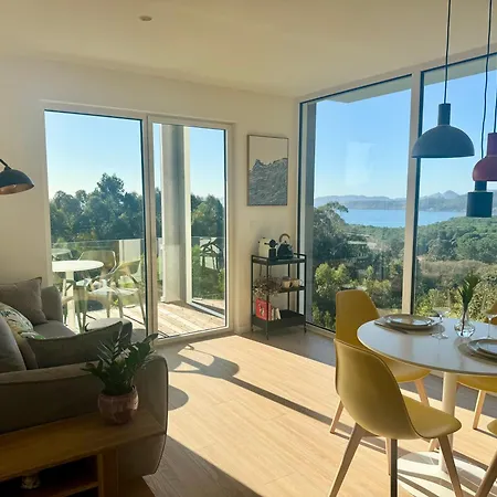 Faros Da Ria Apartamentos, By Garcies Riobo Cangas do Morrazo